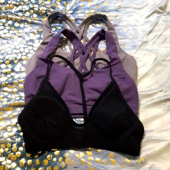 lululemon athletica Other - Lululemon ladies free to be strappy sports bra athletic performance wear